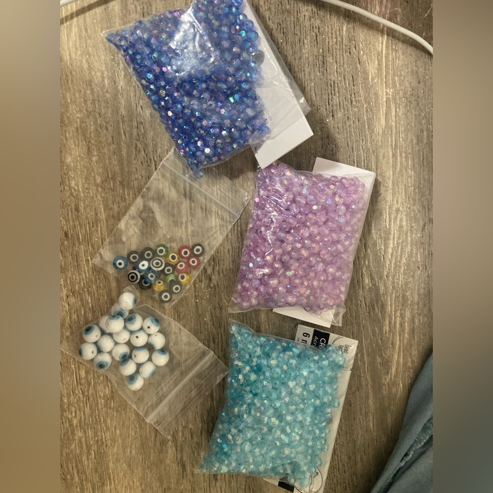 Custom good quality bracelets ⭐️ - Picture 3 of 6